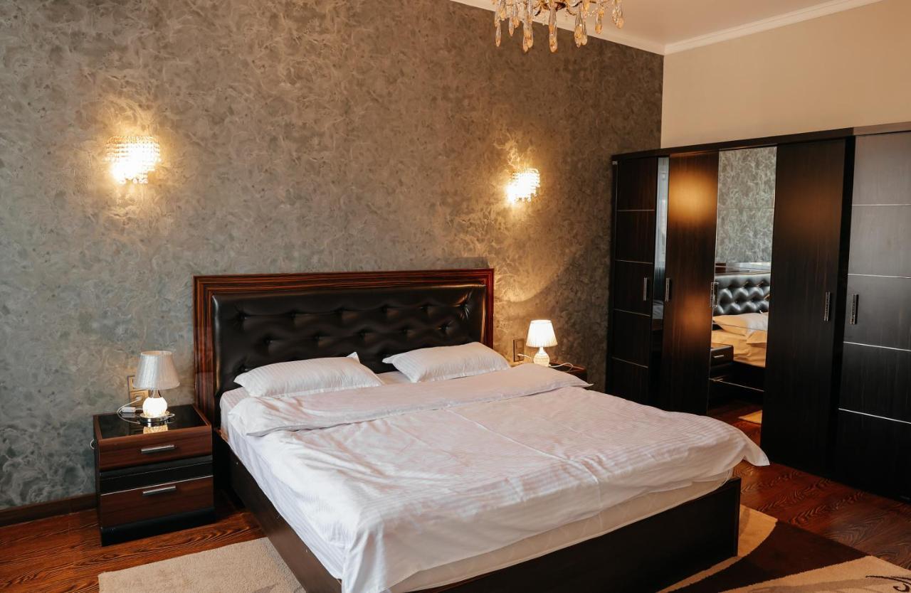 Grand Hotel Бишкек Екстериор снимка