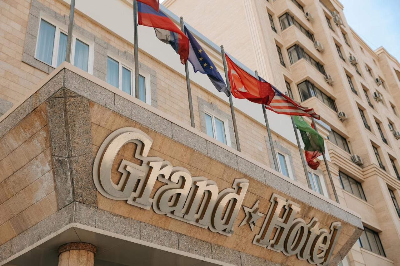 Grand Hotel Бишкек Екстериор снимка